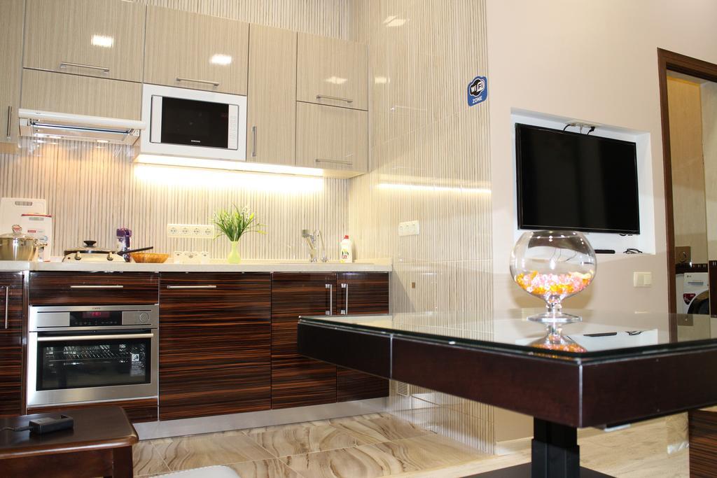 Elite Odessa Apartments Δωμάτιο φωτογραφία